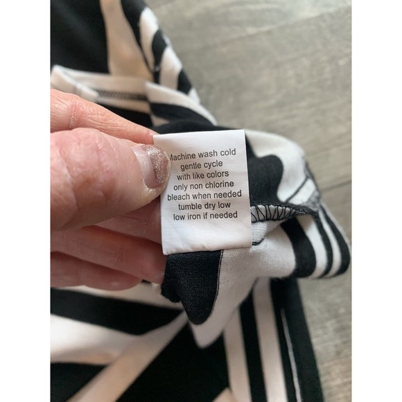 NY COLLECTION Sz L Black/White/Taupe Asymmetrical Front Striped Blouse - Picture 9 of 9